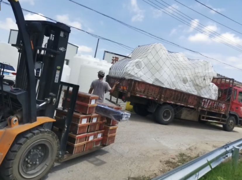 塑料水箱容器哪家好？