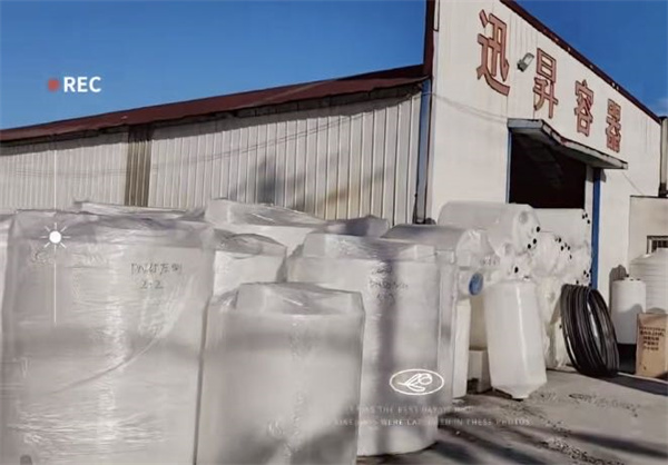 創(chuàng)新設(shè)計的塑料水箱，讓您放心使用